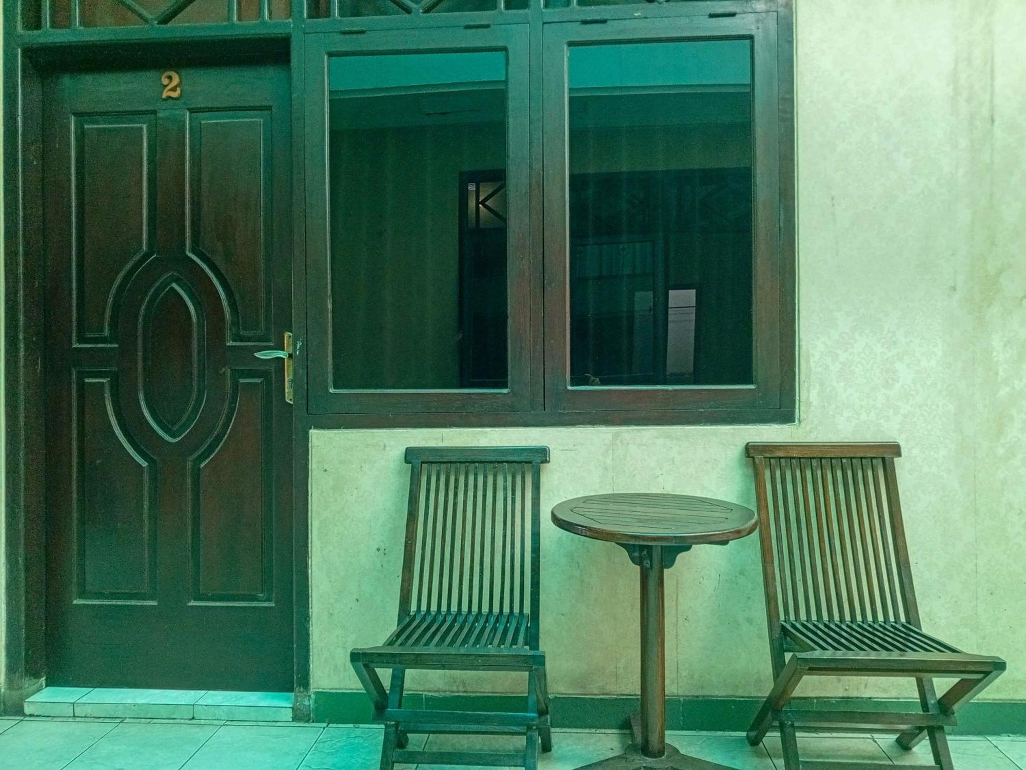 Trihakso Guest House Near Kaliurang Redpartner Sleman  Bagian luar foto