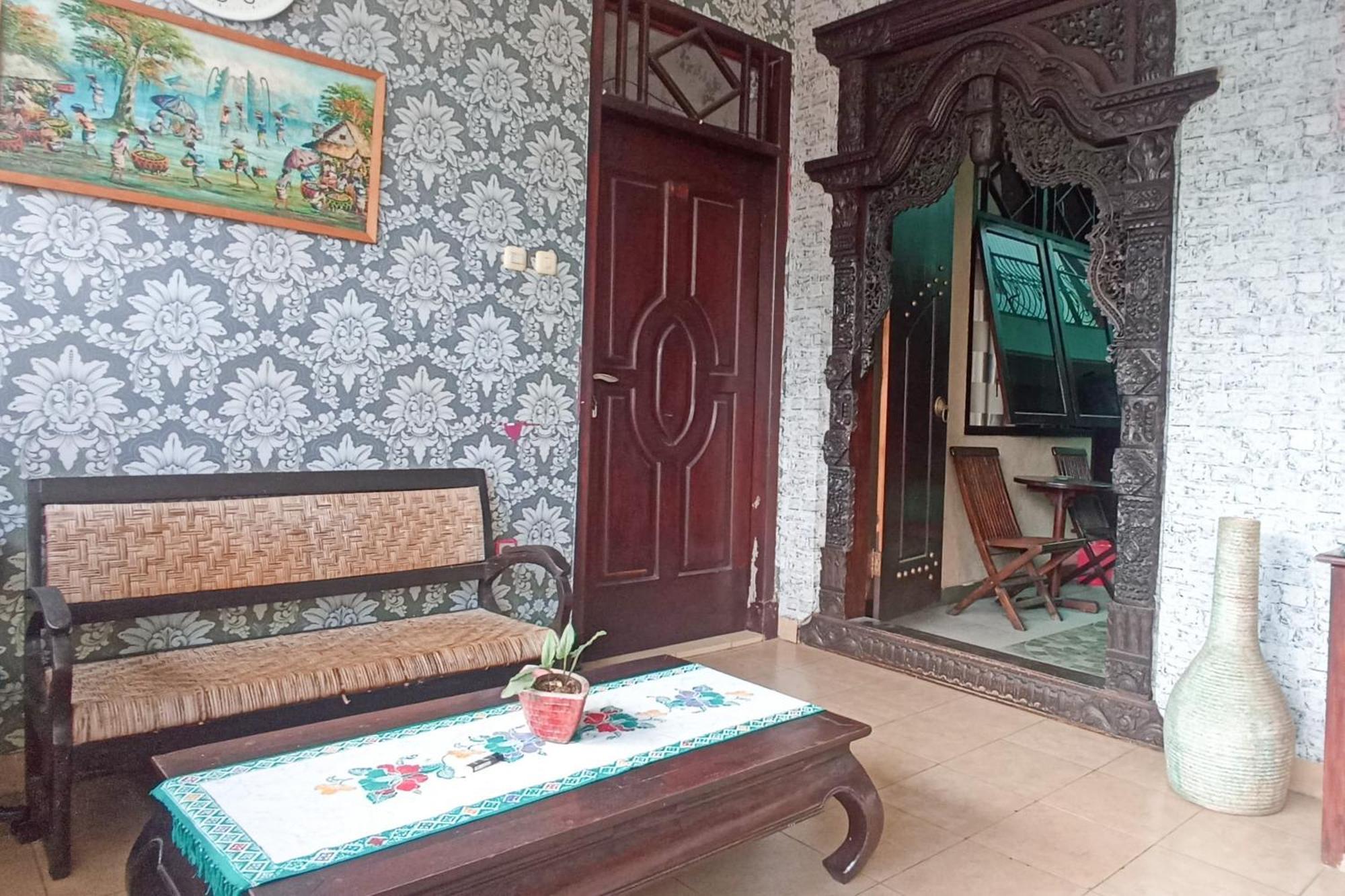 Trihakso Guest House Near Kaliurang Redpartner Sleman  Bagian luar foto