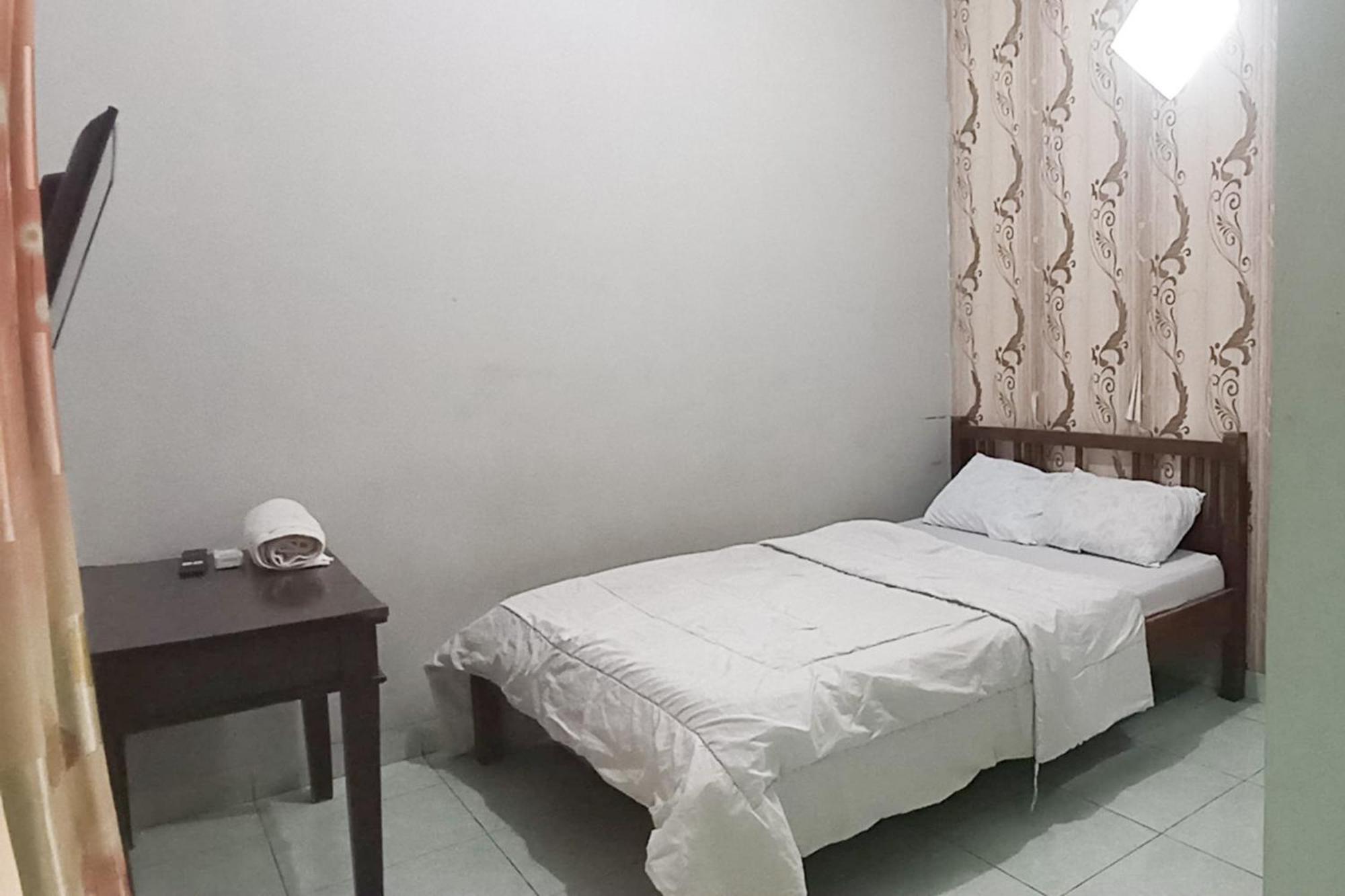 Trihakso Guest House Near Kaliurang Redpartner Sleman  Bagian luar foto